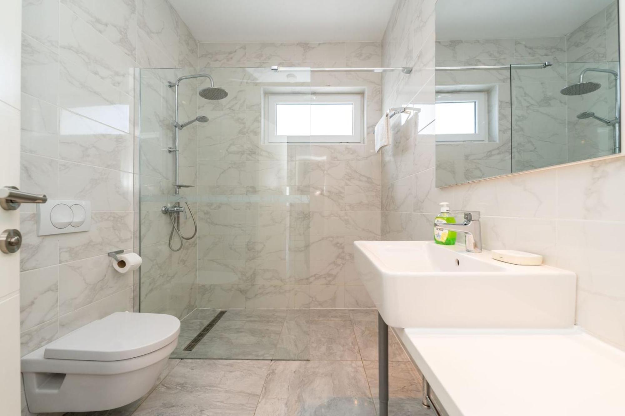 Apartment Deluxe Villa Carlotta ซาดาร์ ภายนอก รูปภาพ
