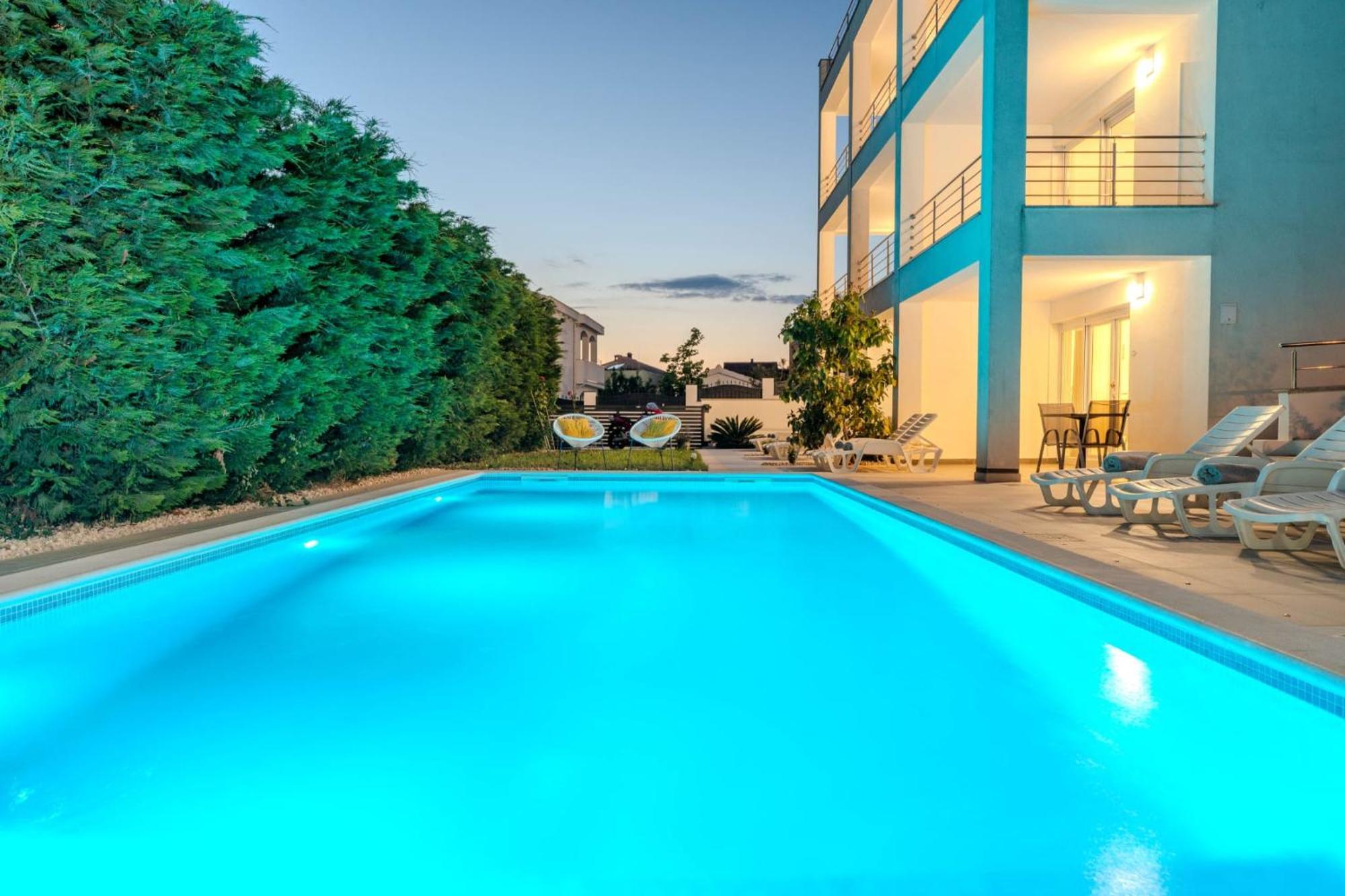 Apartment Deluxe Villa Carlotta ซาดาร์ ภายนอก รูปภาพ